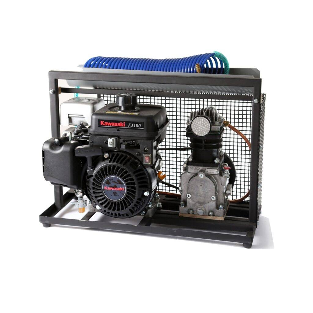 Agregát spalovacího čtyřtaktního motoru s kompresorem BLAF-1c se spirálovou hadicí